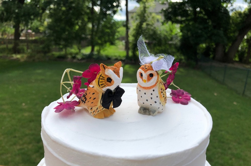 Owl Cake Top Bride Groom Love Wedding Engagement Carved Wood Statue Barn Horned