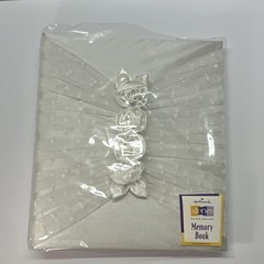 New Hallmark Traditional Wedding Memory Book White Fabric Ring Binder 10X12