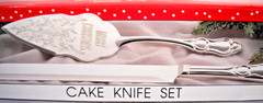 CHRISTMAS CAKE KNIFE SET International Silver ** NEW Open Box **