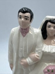 Vtg 1950’s Wedding Cake Topper 7” Bride & Groom Ceramic Iridescent Dress Pink