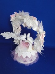 New Vintage Wilton Petite «Spring Song» Pink Wedding Cake Top, 106-160