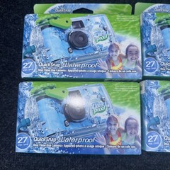4X Underwater Camera Waterproof Fuji Quicksnap 27 Exposure Fujifilm NEW 10/25