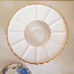 Vintage Royal Albert Moonlight Rose Tea Pot Warmer – English Bone China