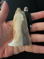 Vtg bisque wedding cake topper bride W/ veil & groom made from 1940s 50s 3.5″