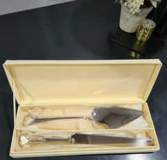 Cake Knife Server Set Lenox Wedding Promises 2-Piece Dessert Silverplated Heart