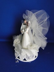 New Vintage Wilton Tender Love Wedding CakeTop, white coat, black pants 114-402
