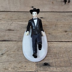 WeddingStar Reel Him In Porcelain Wedding Cake Topper Bride Groom NEW in Boxes