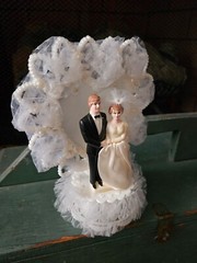 Vintage -1980 Coast Novelty – Made in New Zealand- Wedding Cake Topper w/ Heart