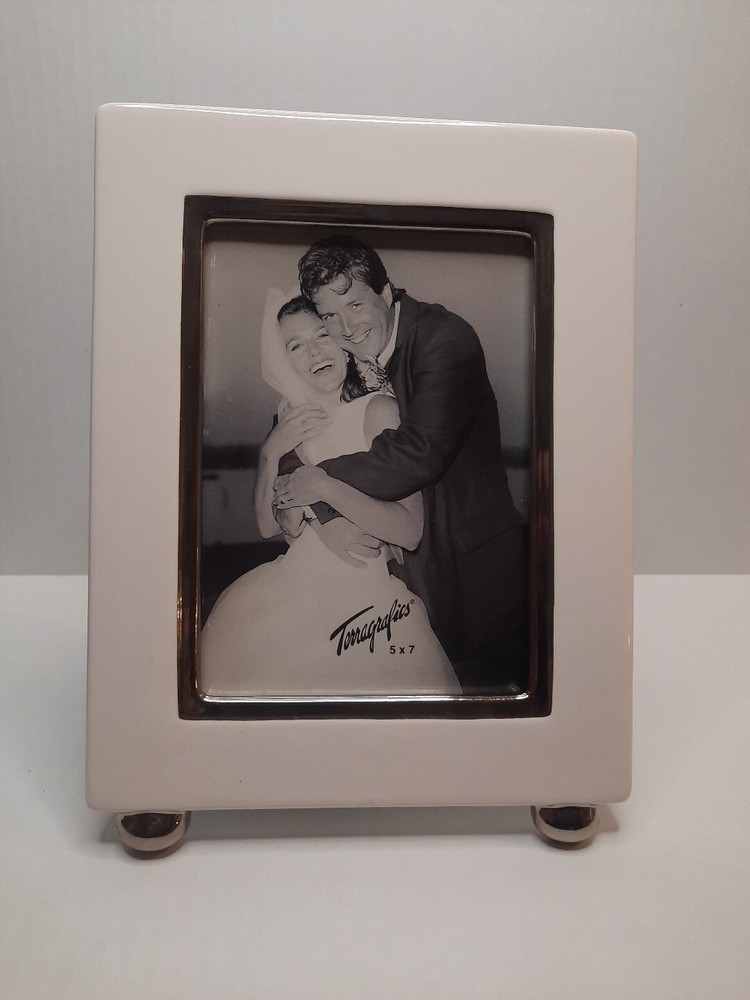 Wedding Photo Frame White Shimmering Finish Table Top