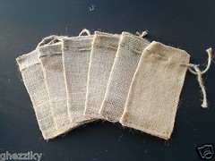 100 Mini Burlap Bags – Natural Jute Drawstring 2″ x 3″ Small Sack Favor Bag 2×3