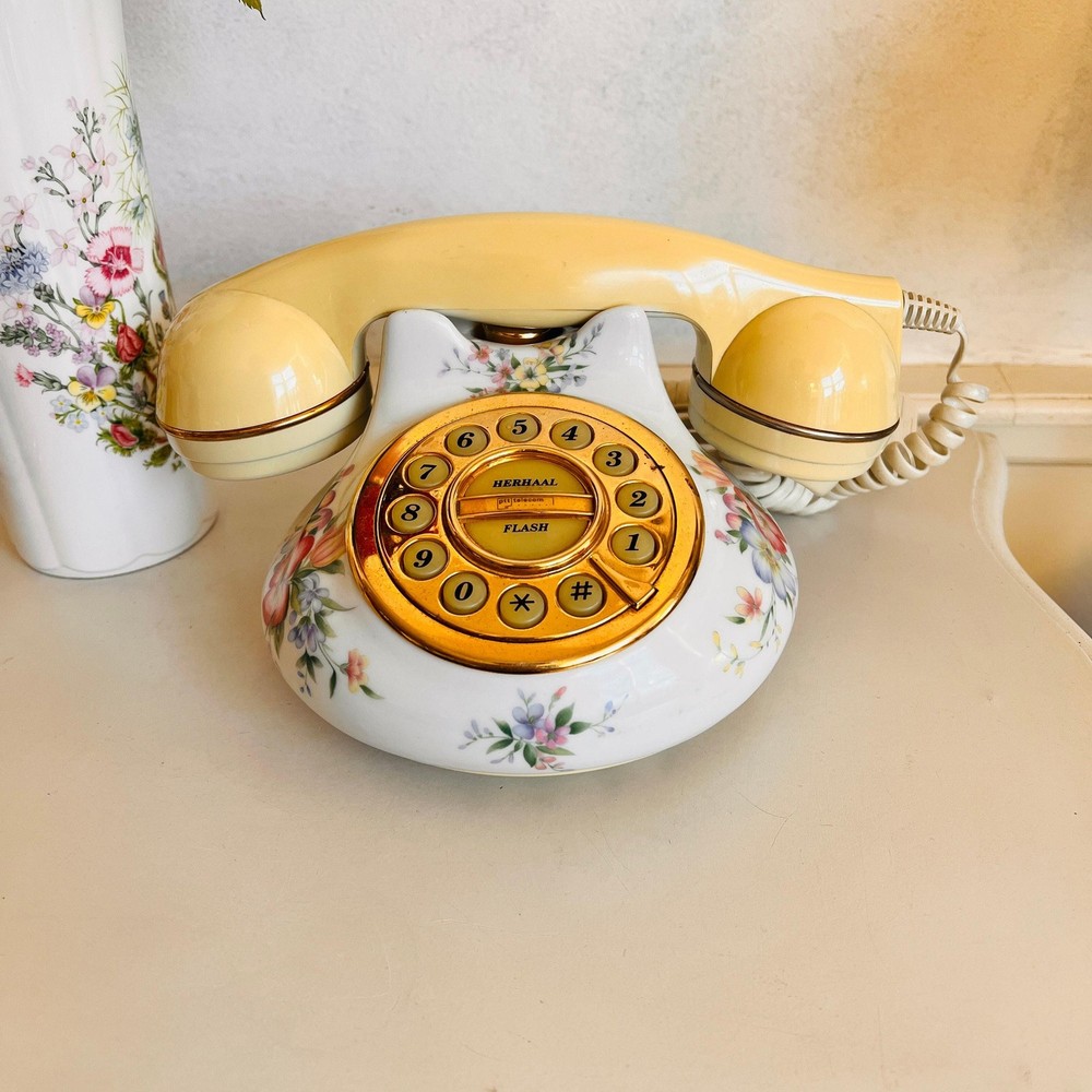 Royal Albert Porcelain Phone – Constance Pattern, Cream Floral Receiver, Figurin