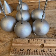 Vintage 1990’s Crate and Barrel Matte Silver Geometric Base Memo Place Clip