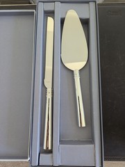 VERA WANG WEDGWOOD WITH LOVE CAKE KNIFE & SERVER 2 PIECE BOX SET