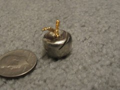 2 Gold Tone And Silver Tone Pear & Apple Place Card Holders