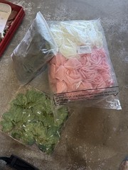 140 Pieces Artificial Rose Petals Peach And White Bags With Leaves For Crafting