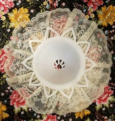 Lot of 6 Vintage Darice Wedding Bridal Flower Bouquet 9-1/2″ Cream Lace Collar