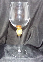Set of 4 Wine glasses , Gold Crystal diamond Ball on The stem & Clear Trim.