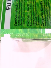 FUJiFILM QuickSnap Waterproof 800 35mm 27 Exp Disposable Camera Date: 10-2025