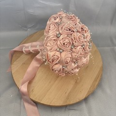 Versatile 8.7″ Peach Pink Brooch Bouquet for Weddings & Special Occasions