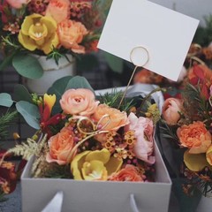 30Pcs Golden Floral Card Clips for Photo Memo and Table Number Display