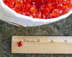 350pc Round 4 Carat 0.4inch 10mm Diamonds Confetti, Christmas Red Acrylic Gems