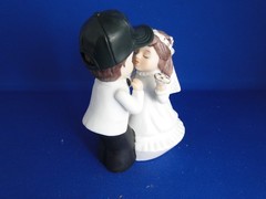 New Green Bay Packers Kissing Bride & Groom Wedding Cake Top figurine with cap