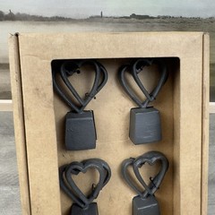Pottery Barn Interlocking Hearts Place Card Holders Set/4 Black NIB OB