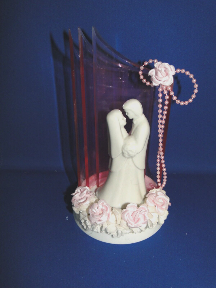 New Vintage Wilton «Reflection» Wedding CakeTop, white porcelain, pink 117-305R