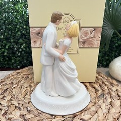 Lenox Opal Innocence | Bride and Groom | Cake Topper | New in Box | Wedding