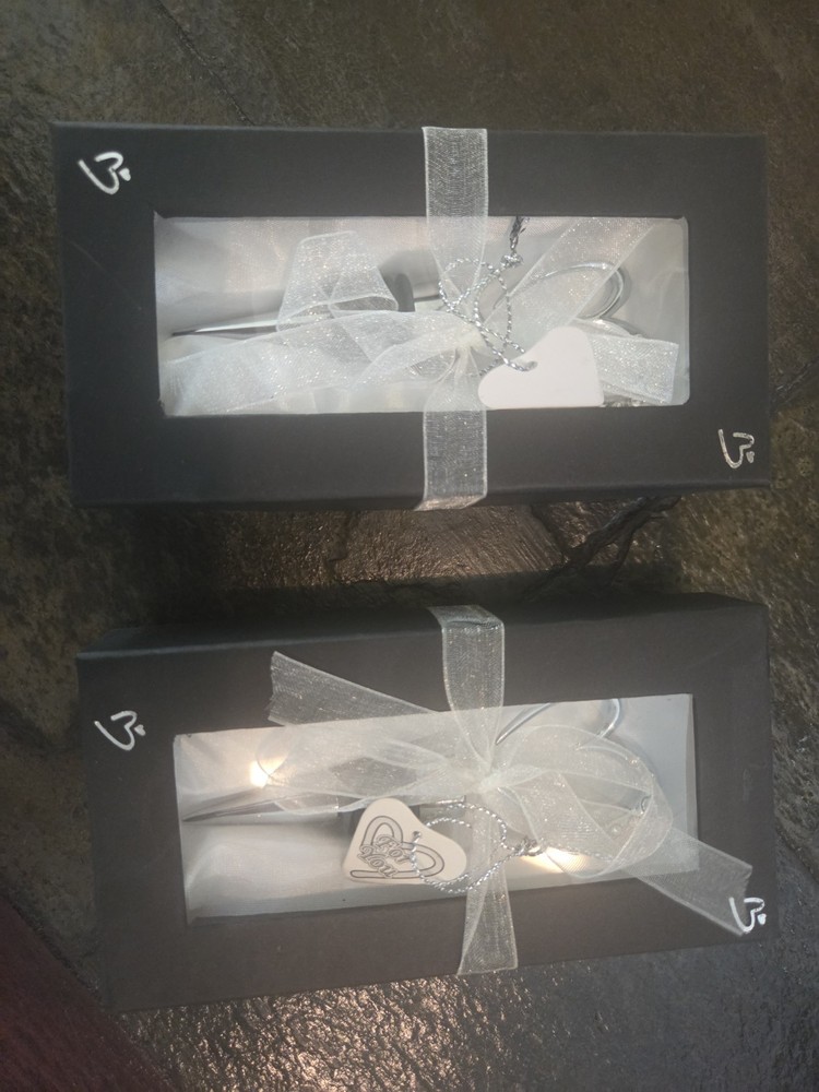 Wedding Favor Wine Stoppers Hearts