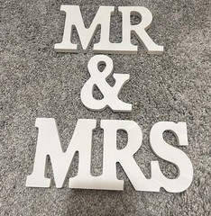 Wood Sign “Mr & Mrs” for Wedding Anniversary Letters Table Top Party Props Deco