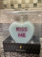 Candy Heart Kiss Me Candle- Flameless Real-Flame Romantic Battery Fresh Mint