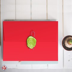 A2 Red Envelopes for Holiday Invitations & Greetings – 5 3/4 x 4 3/8″ – 25 Qty