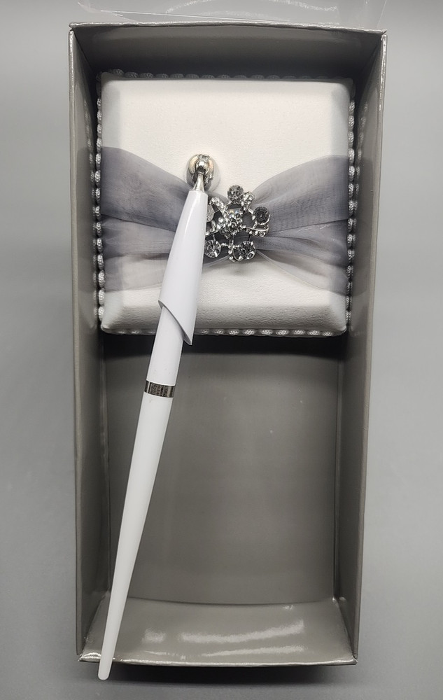 Studio His & Hers White Wedding Guest Pen