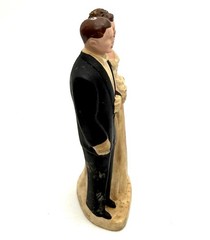 Vintage Chalkware Bride And Groom Wedding Cake Topper Pfiel & Holing 1950s 4 1/8