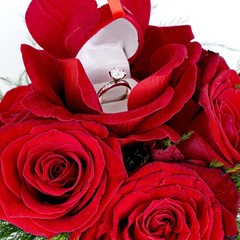 Noble Rose Ring Box – Flower Heart Engagement Ring Box for Proposal Ring, Cer…