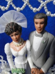 New Wilton «Heavenly» Designer Series Wedding Cake Top, grey Tux # 118-603
