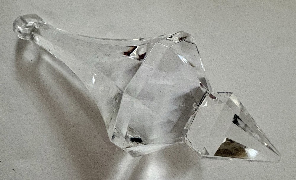 Acrylic Pendant 2 3/4″ Long «Coco» Set of 24 for Wedding Trees & Chandeliers