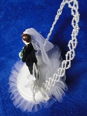 New Wilton Designer Series «NEW BEGINNING» Wedding Cake Top # 110-858