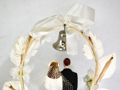Vintage 1950’s CHALKWARE WEDDING CAKE Topper Arch Brunette Handpainted with Veil