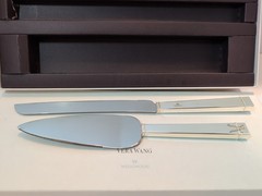 *Vera Wang Wedgwood Silver Cake Trowel Set Love Knot Wedding Cake Serving Bridal