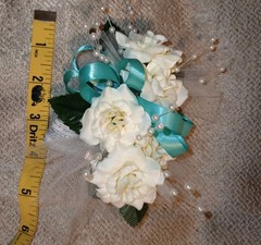 NEW 6″ Artificial Ivory Rose Wrist Corsage & Matching Bout, Pearls, Turquoise