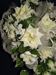 New Elegant Full Bridal Bouquet with off white yellow/green tint roses and buds