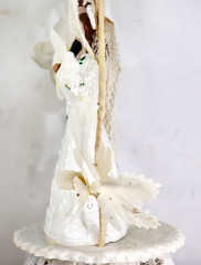 Vintage 1950’s CHALKWARE WEDDING CAKE Topper Arch Brunette Handpainted with Veil