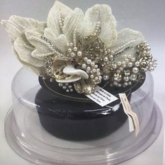 NEW $189 David’s Bridal Flowers Pearls Crystals Elegant Clip In Hair Headpiece