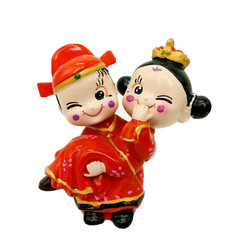 Chinese Couple Figurine Style Resin Bride And Groom Wedding Cake Topper Decors