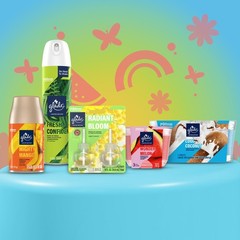 Glade 3-Wick Candle Cool Coconut Limited Edition Fragrance Infused Essential