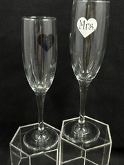 Mr and Mrs Champagne Toasting Flutes Bride Groom Wedding Wine Glasses 8.75”