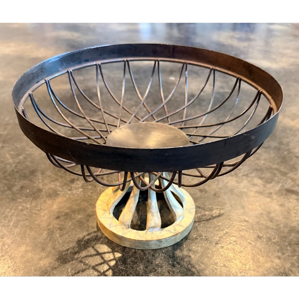 Rustic Industrial Wire Pedestal Centerpiece Fruit And / Or Vegetable Bowl