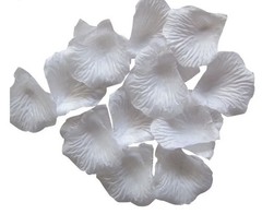 White Artificial Rose Petals in Floral Wedding Flower Decor 1200 petals